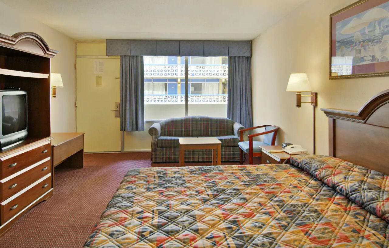 Days Inn By Wyndham Myrtle Beach-Beach Front Exterior foto